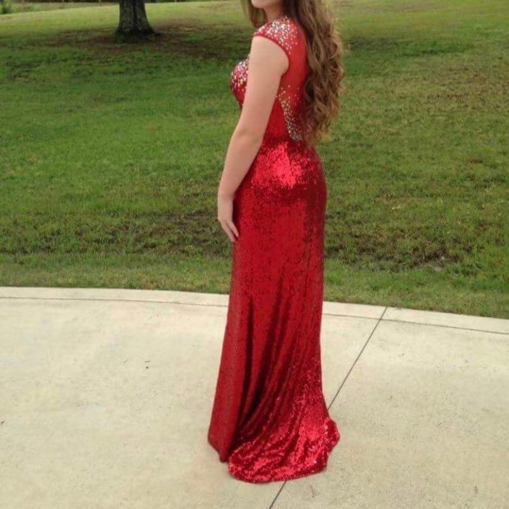 Red sequin prom dress - Picture 2 of 2